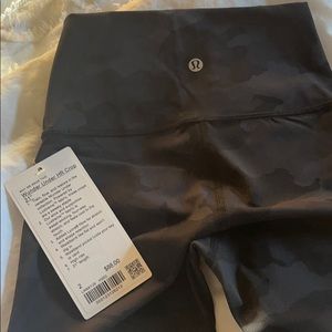 Lululemon Wunder Under HR Crop 21”